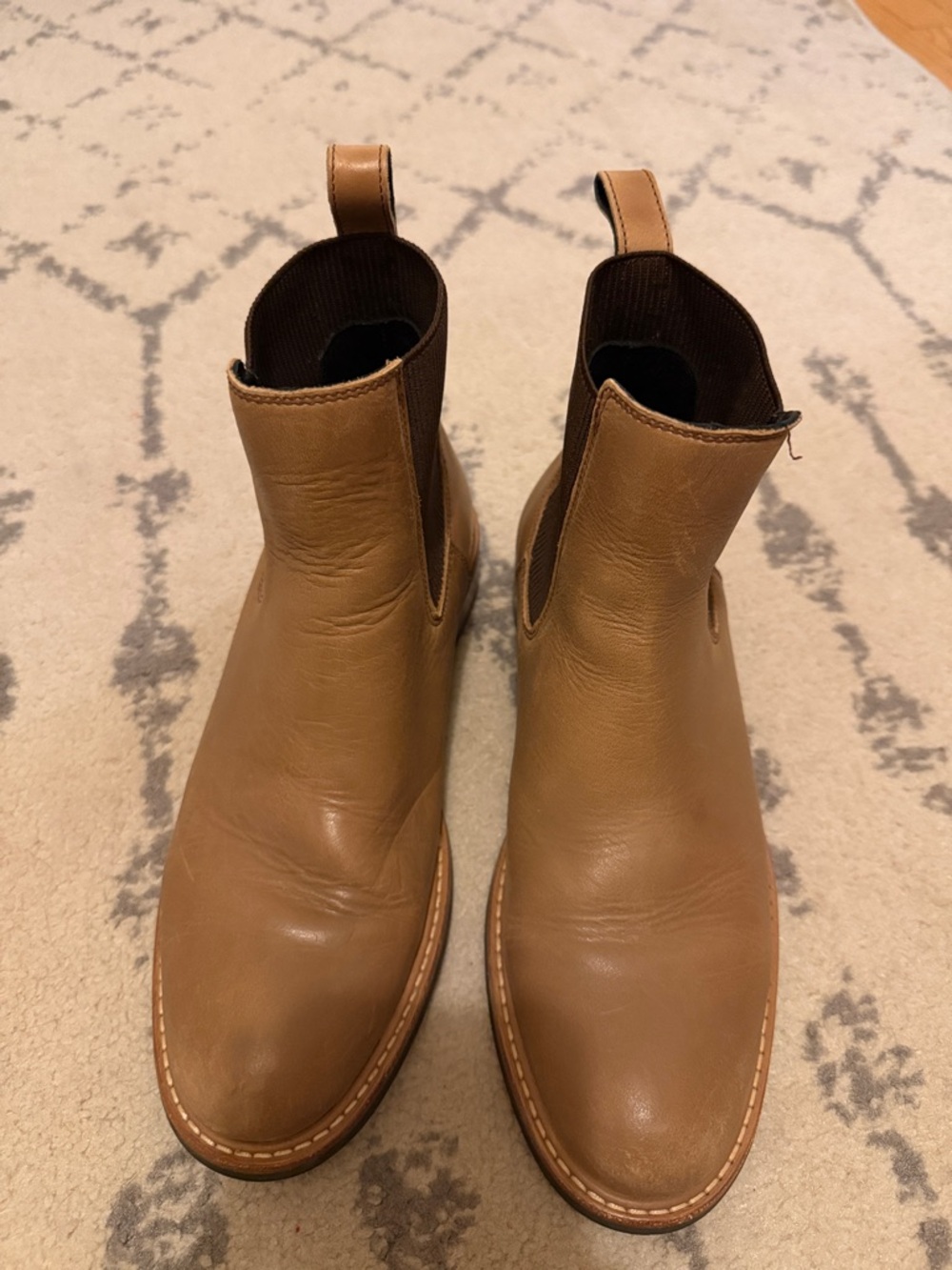 Nisolo Carmen Chelsea Boot in Almond US women’s size 9 - Picture 3 of 7